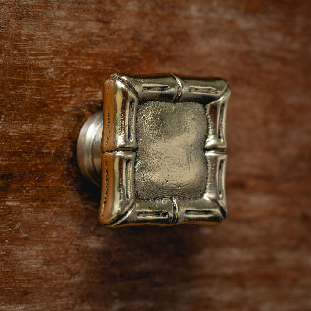 Bamboo-square-knob-lacquered-brass