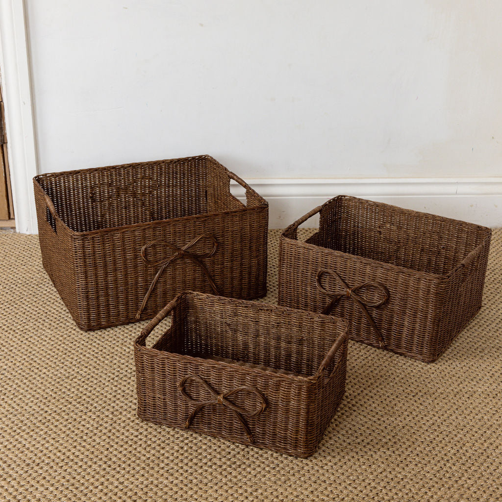 Bow-rattan-basket-all-sizes