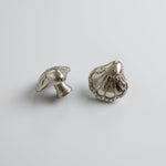 Chunky-shell-knob-chrome-brass-set