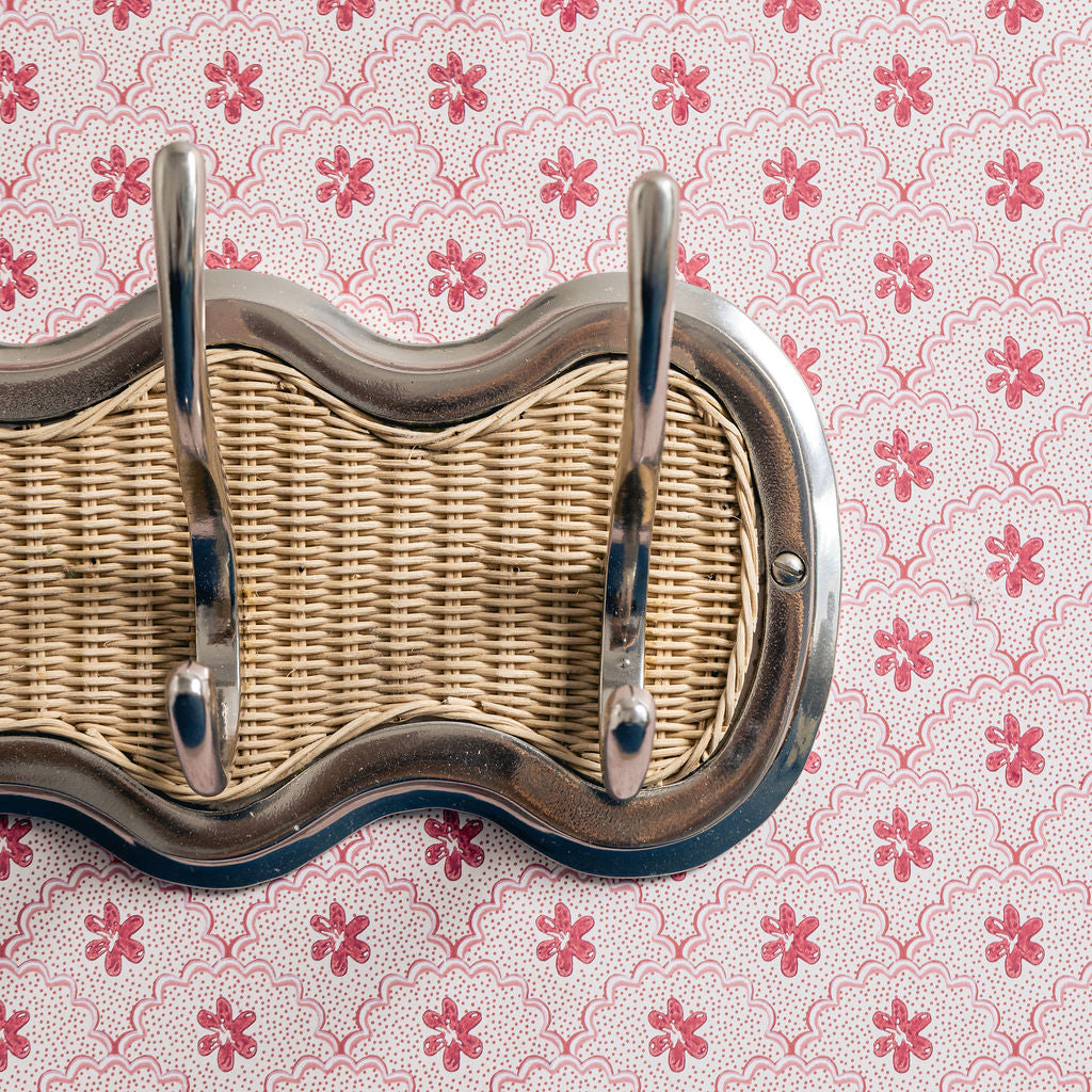 Eliza 3-Hook Rail, chrome & natural close up