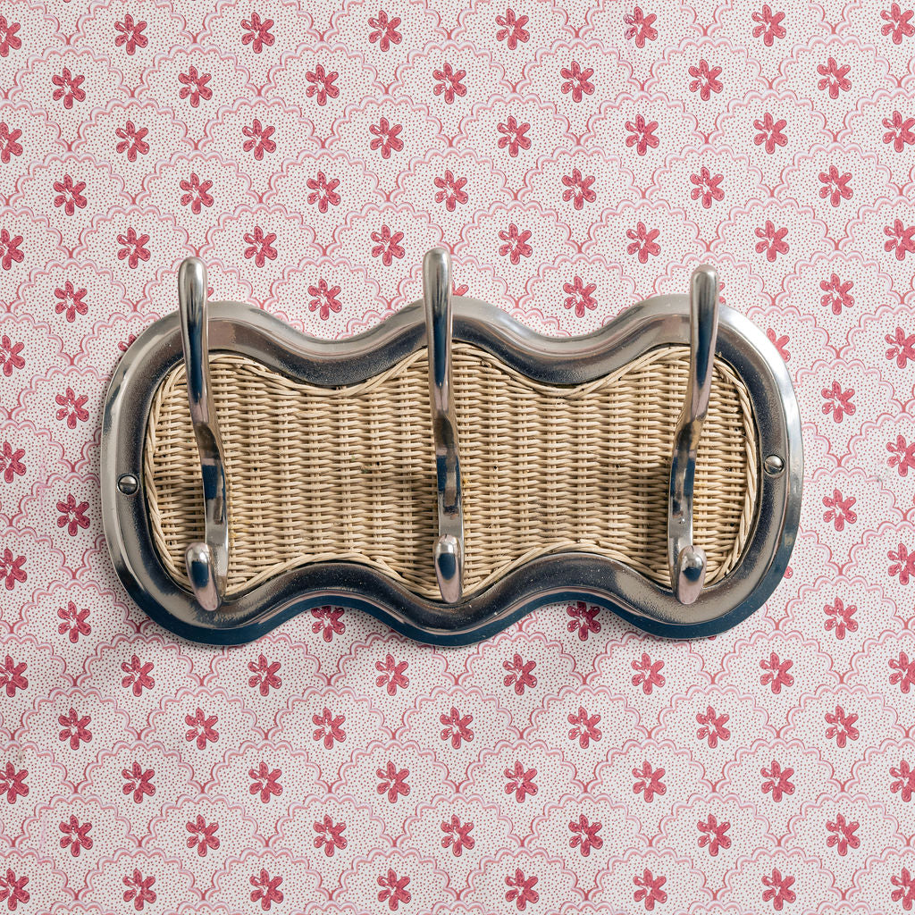 Eliza 3-Hook Rail, chrome & natural front on