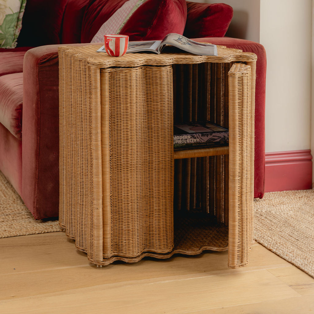 Flute Rattan Side Table, Oak closeup