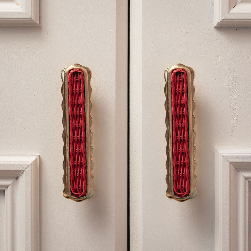 Delilah Handle Red, Lacquered Brass