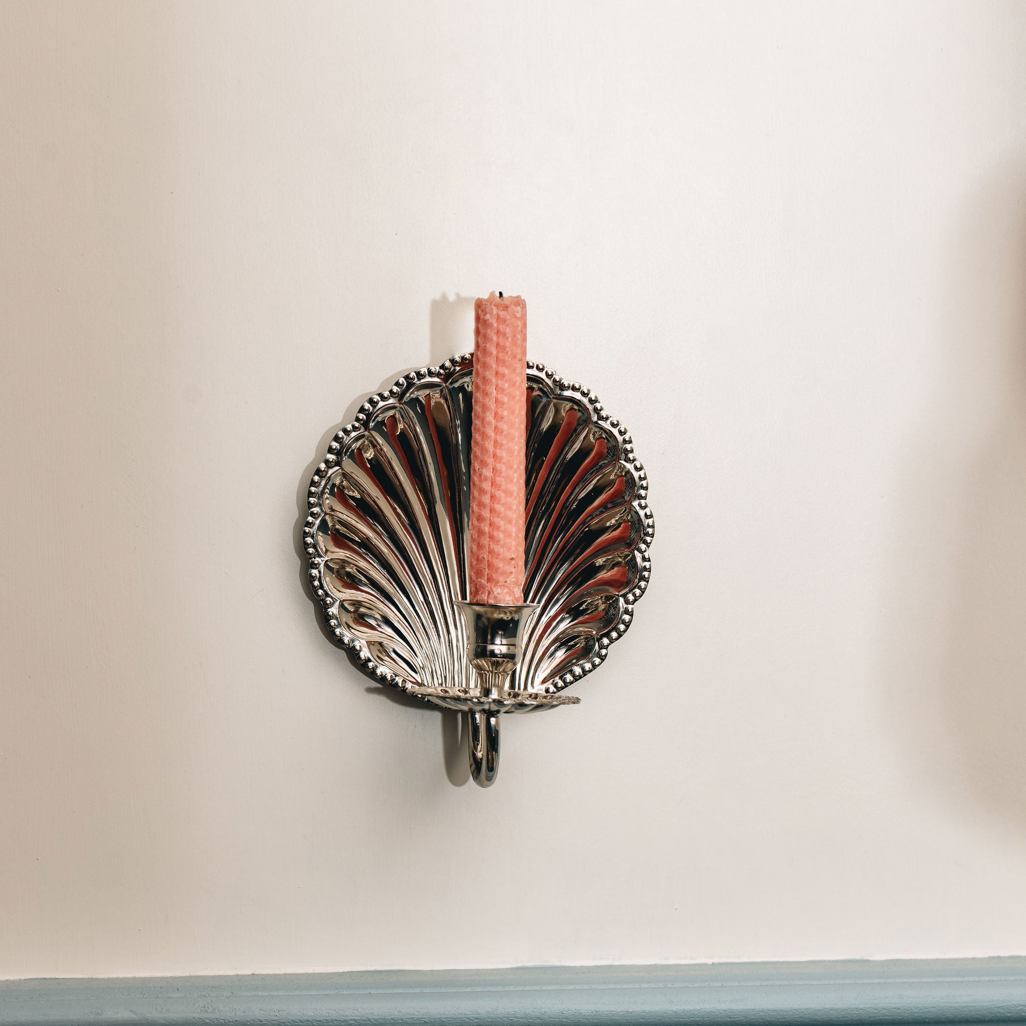 Shell Wall Sconce Single, Antique Brass