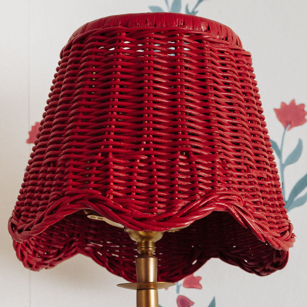 Mimi-lampshade-small-red-closeup