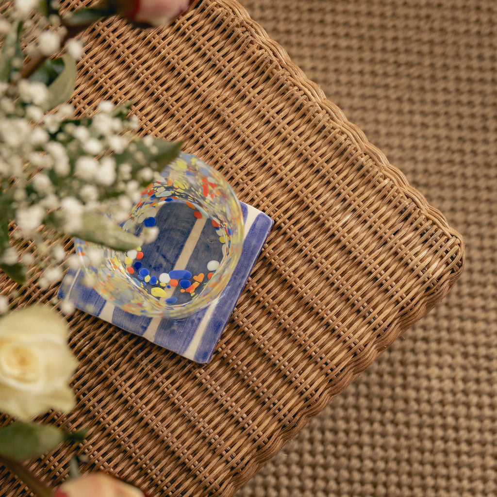 Nina-ottoman-oak-close-up top
