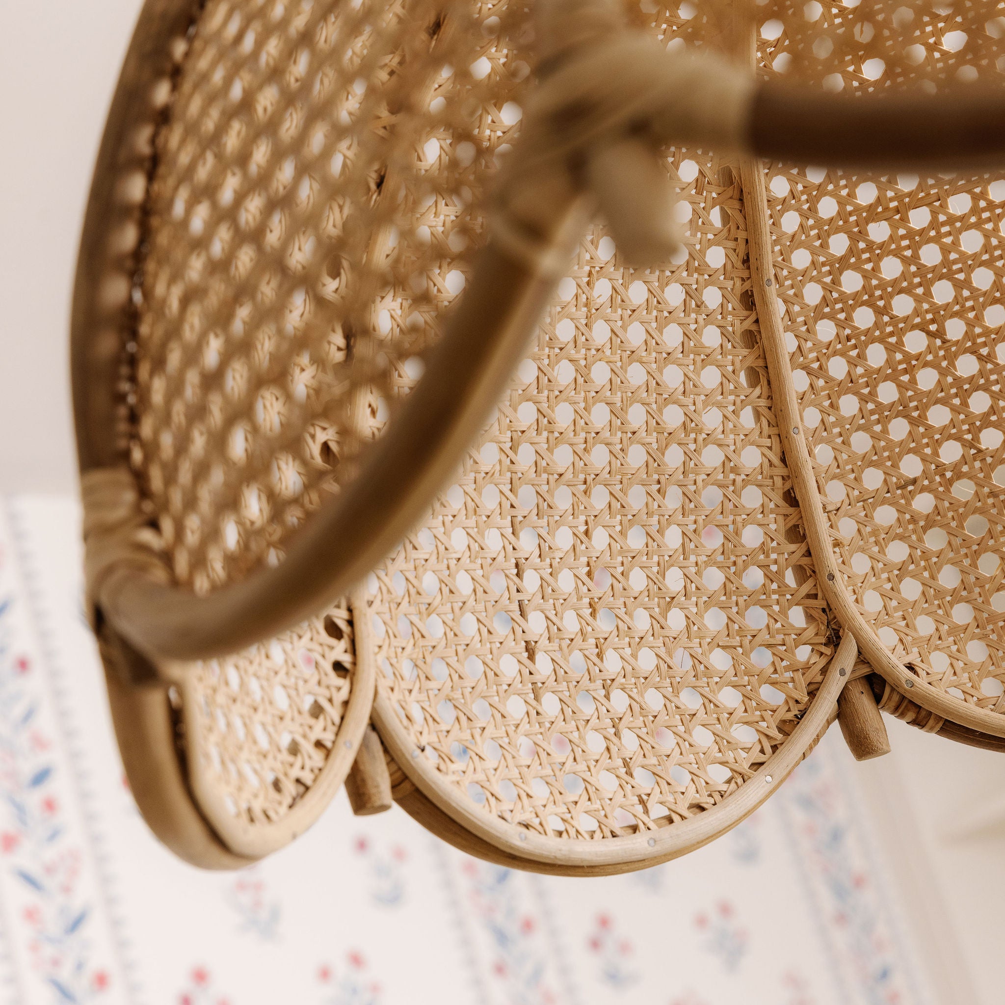 Riviera pendant shade large close-up side image inside