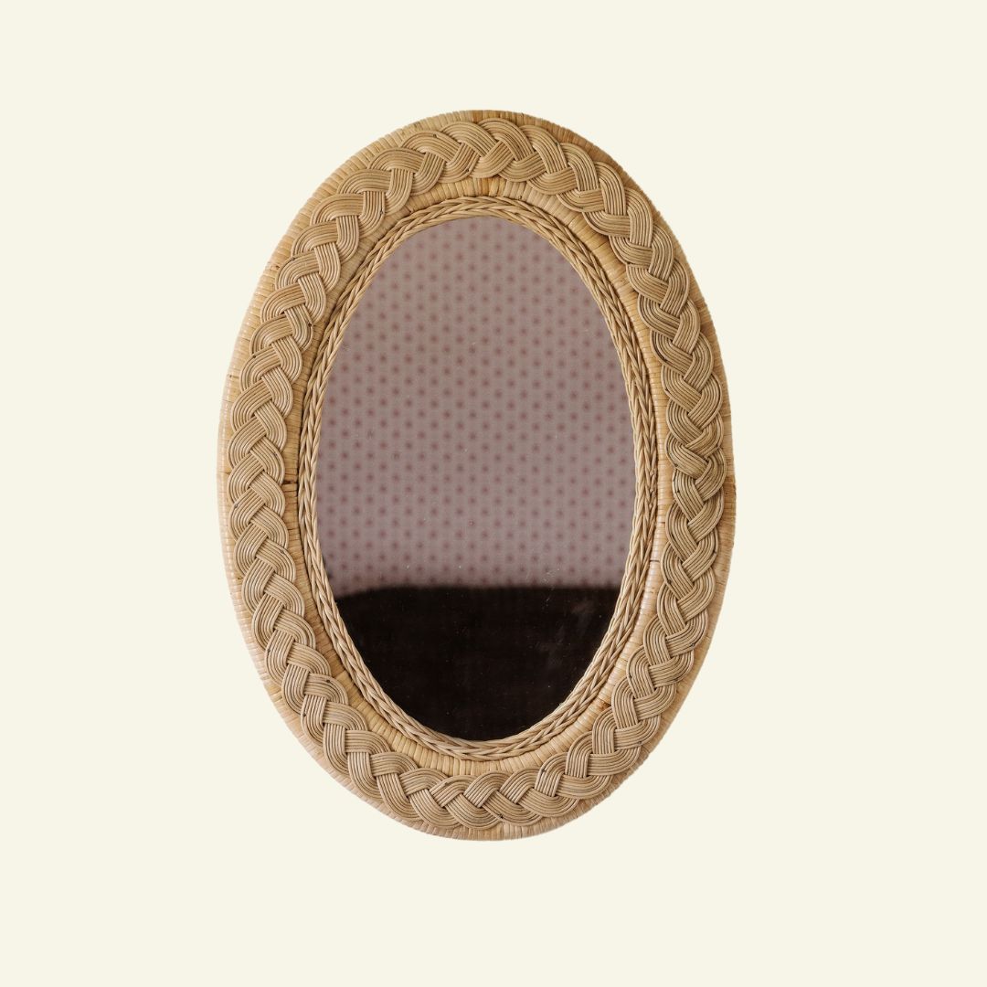 Serena-oval-mirror-medium-natural-plain-image