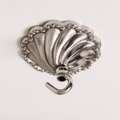 Shell-Ceiling-rose-chrome