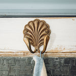 Shell-hook-double-aged-brass-lifestyle