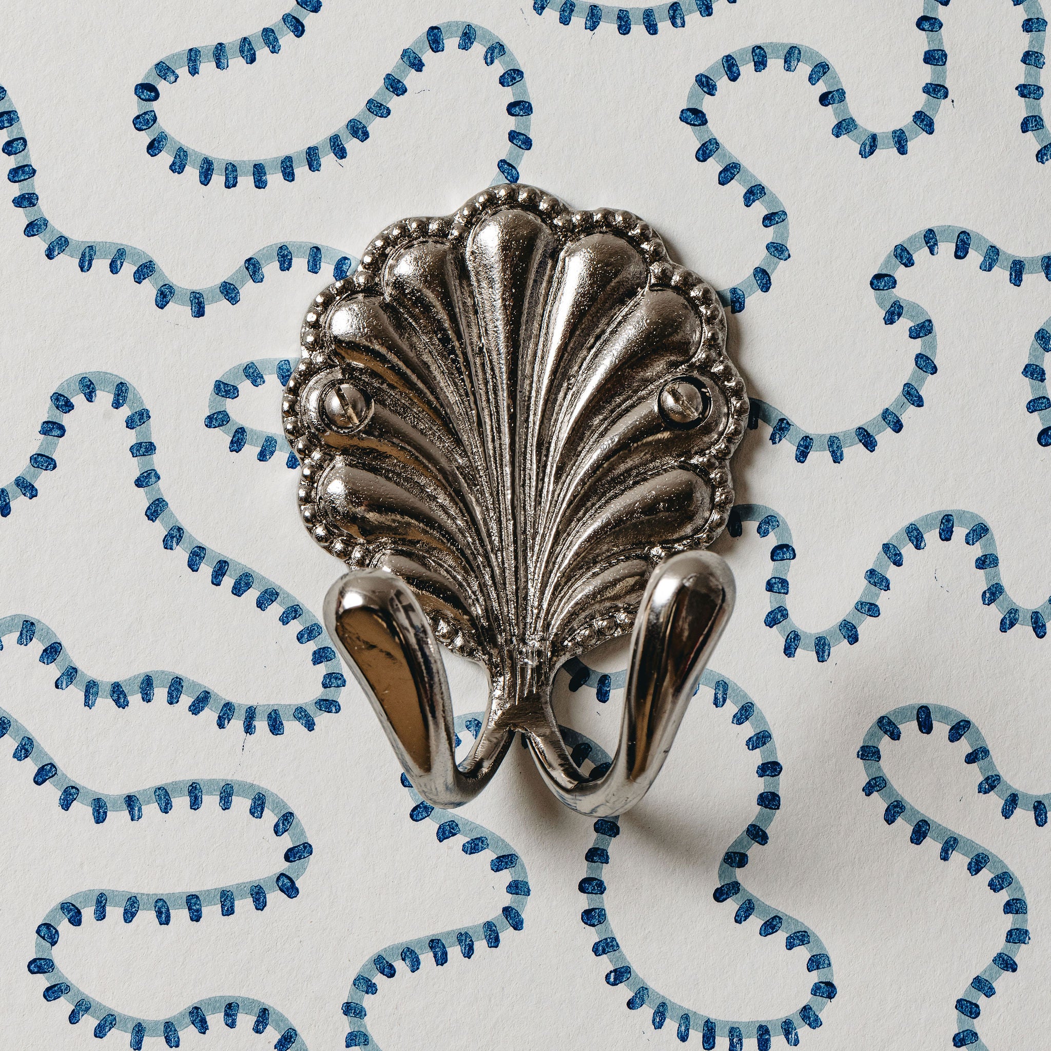 Shell-hooks-dual-chrome-front-image