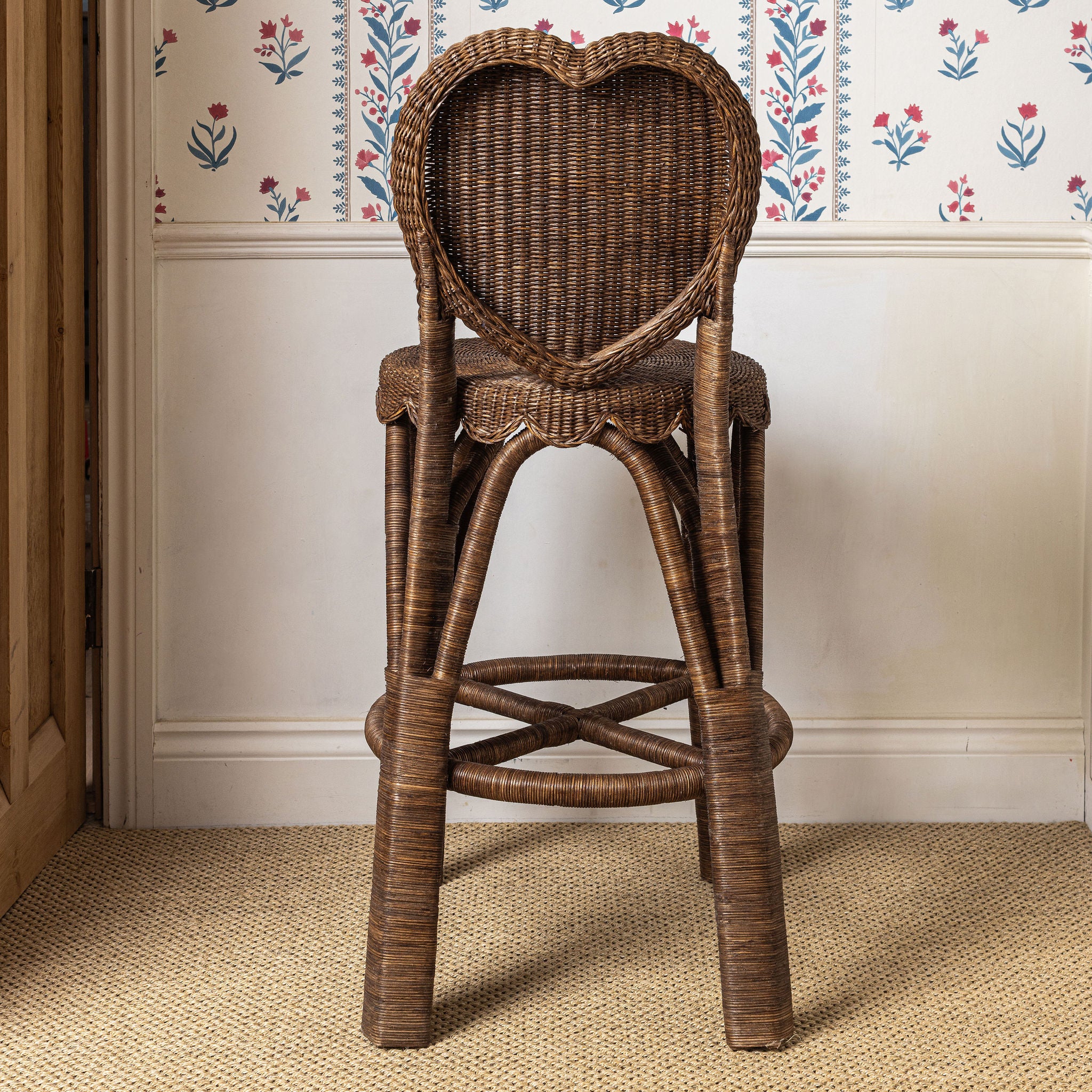 The-heart-counter-stool-back