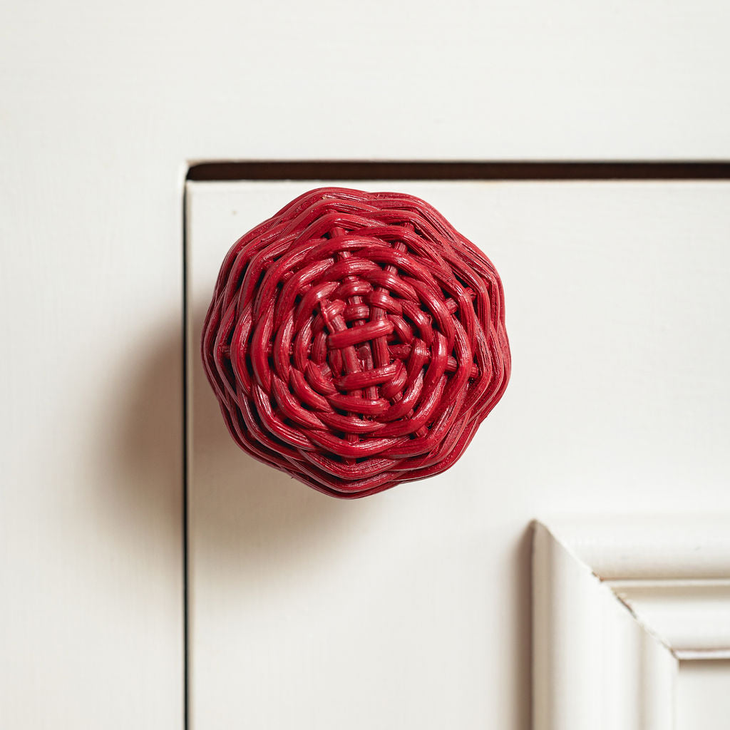 Willow Rattan Knob, Large red