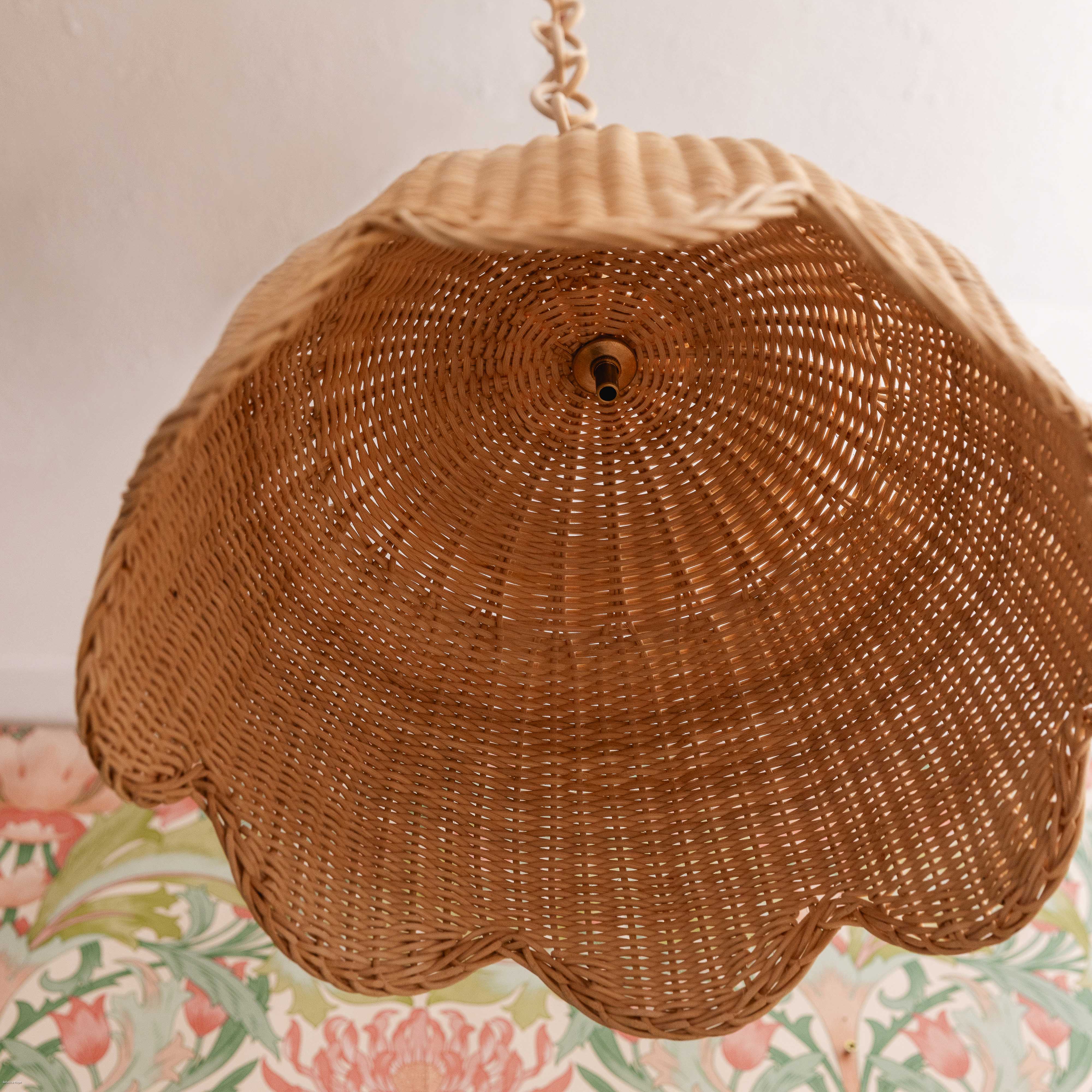 Etta-scalloped-pendant-shade-medium-fixture