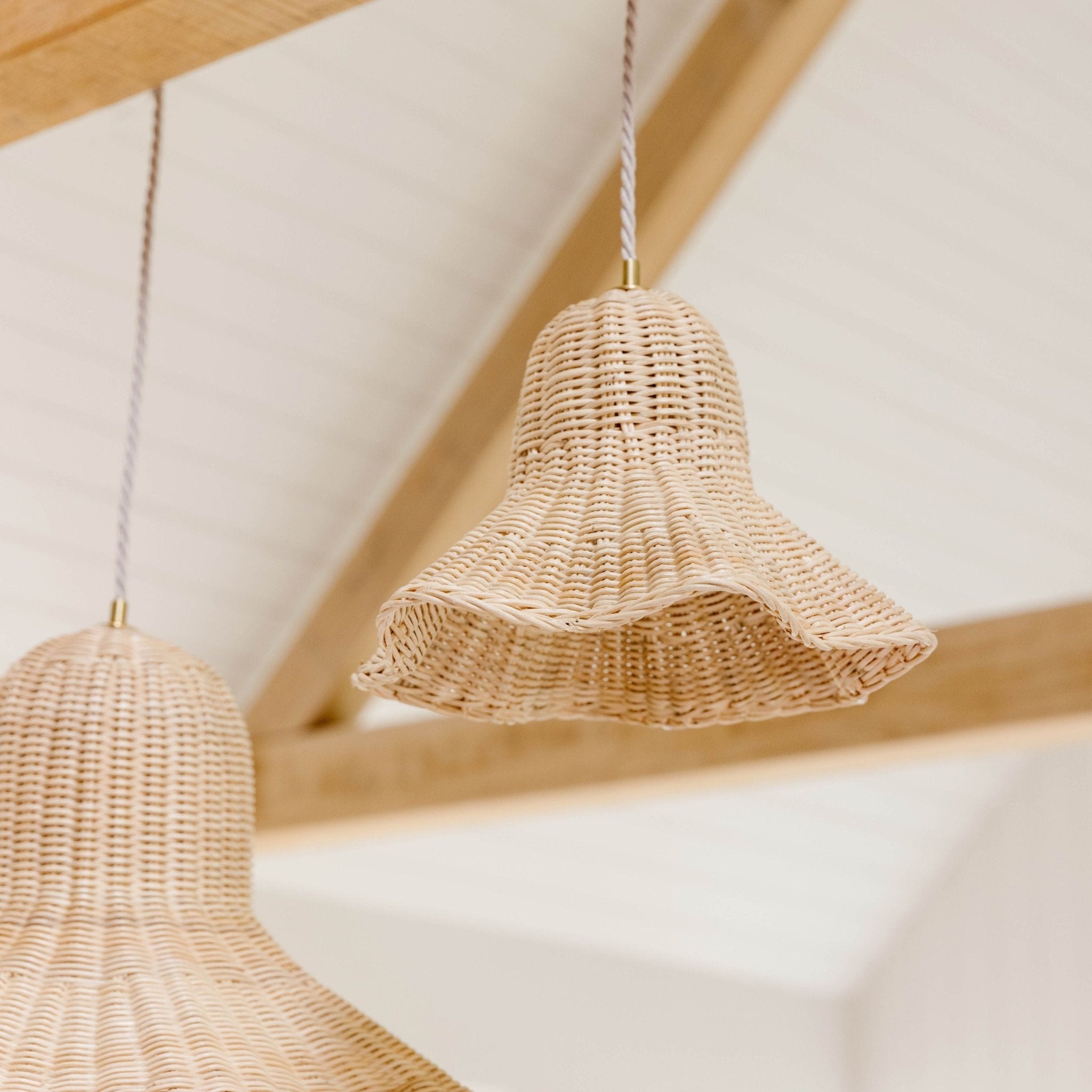 Octavia Rattan Pendant/wicker lampshade